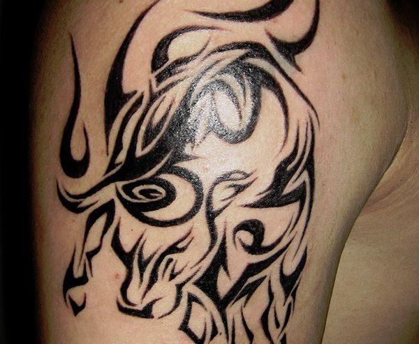 Tribal dragon tattoo